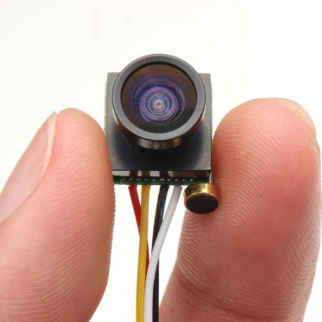 Kamera płytkowa micro FPV CMOS 600TVL HD - (waga 3 gramy) - obiektyw 1,8mm
